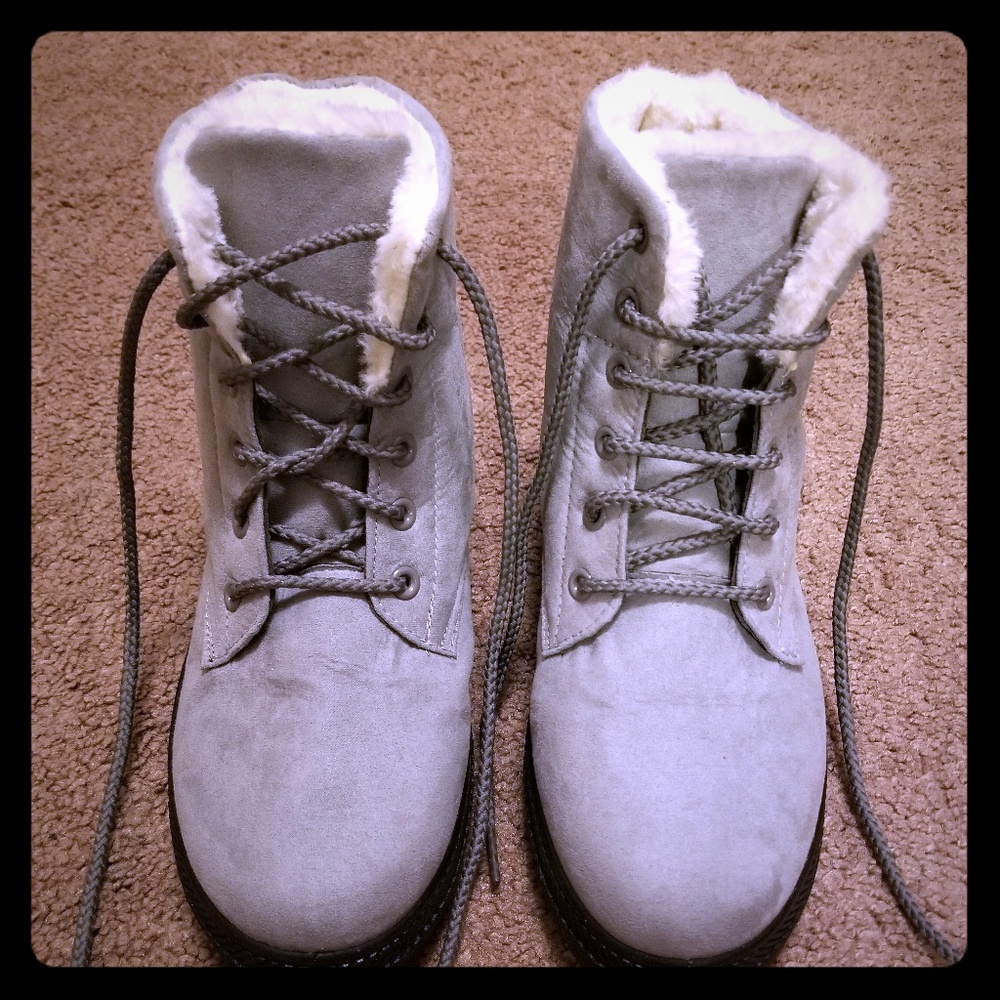 SQL Grey winter/Snow boots size 39